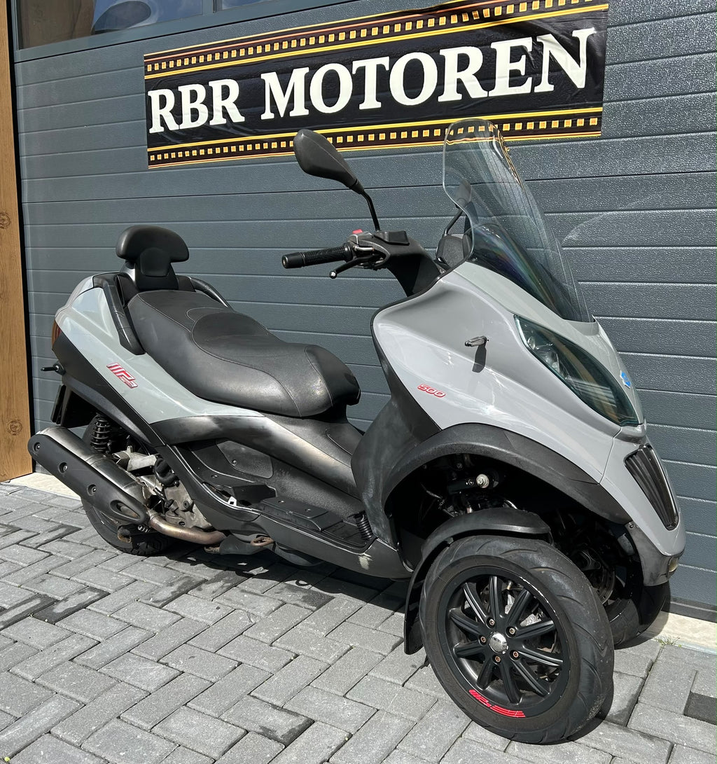 Piaggio MP3 500 LT Sport | Nardo Grey | 45.257 km |