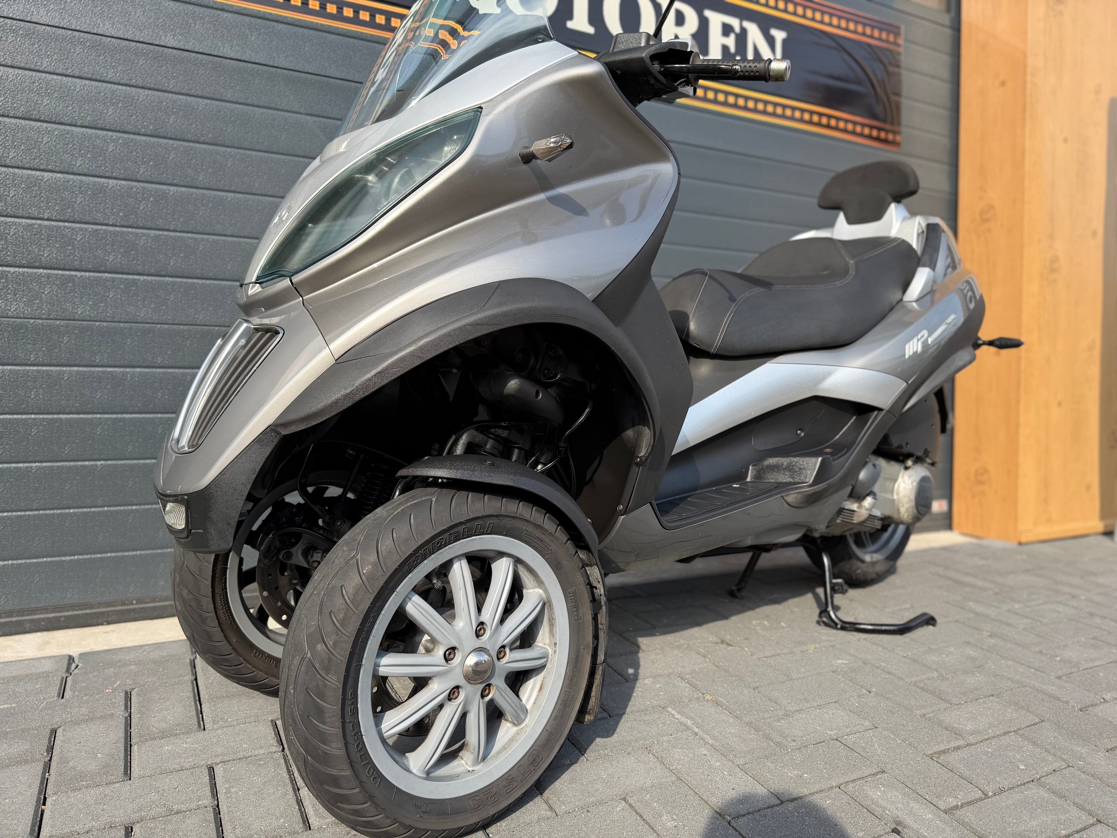 Piaggio MP3 250 LT Touring | 2009 | Slechts 11.000 km | 3 Maanden Garantie | € 1.990