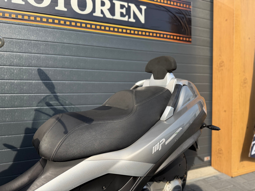 Piaggio MP3 250 LT Touring | 2009 | Slechts 11.000 km | 3 Maanden Garantie | € 1.990