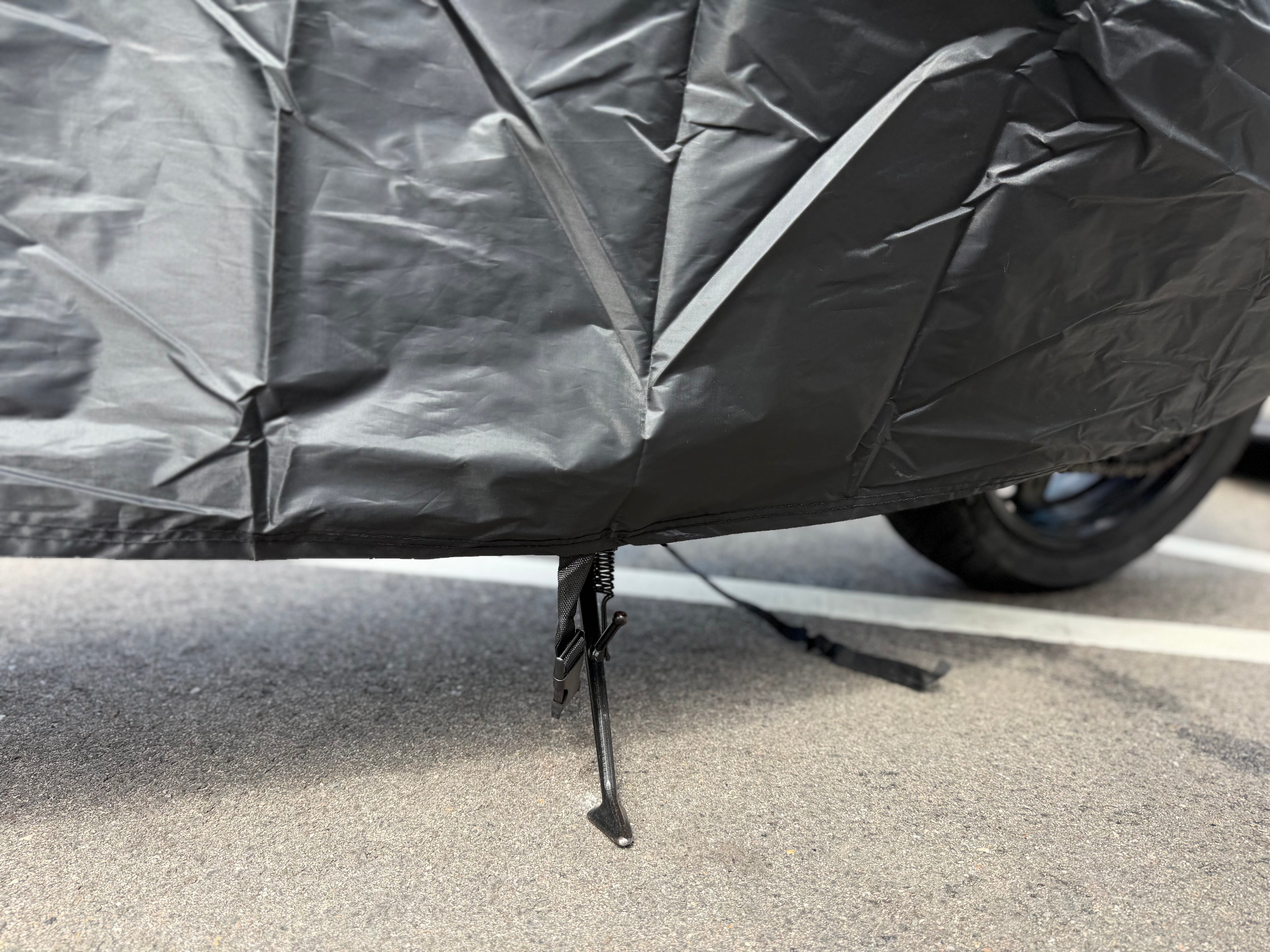 Universele Waterdichte Motorhoes / Scooterhoes – Outdoor & Indoor – Met Reflecterende Strips en Opbergtas