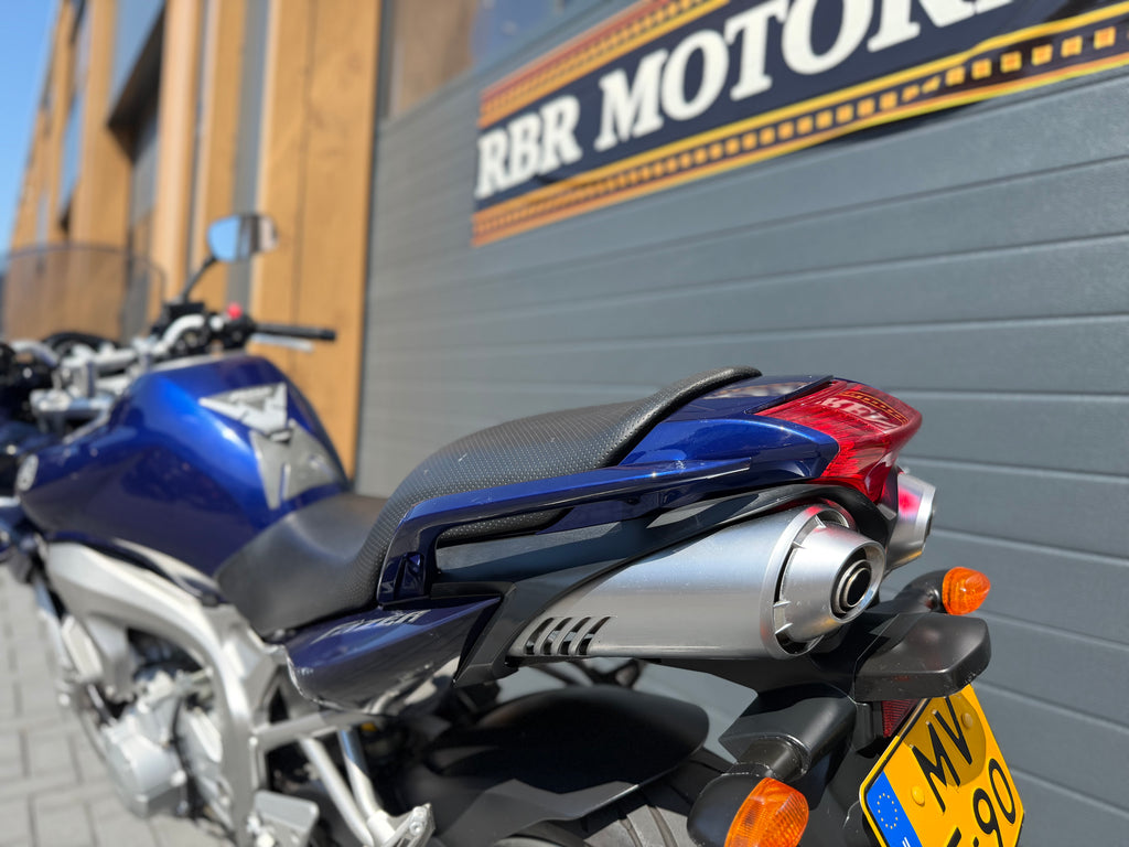 Titel Yamaha FZ6 Fazer 600 | 2006 | 24.207 km | Garantie
