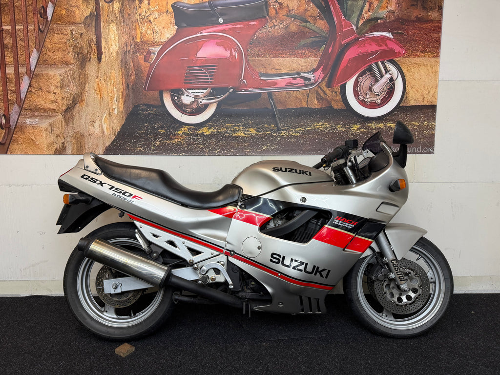 Suzuki GSX-F 750 1989 | Opknapper | Loopt & Rijdt
