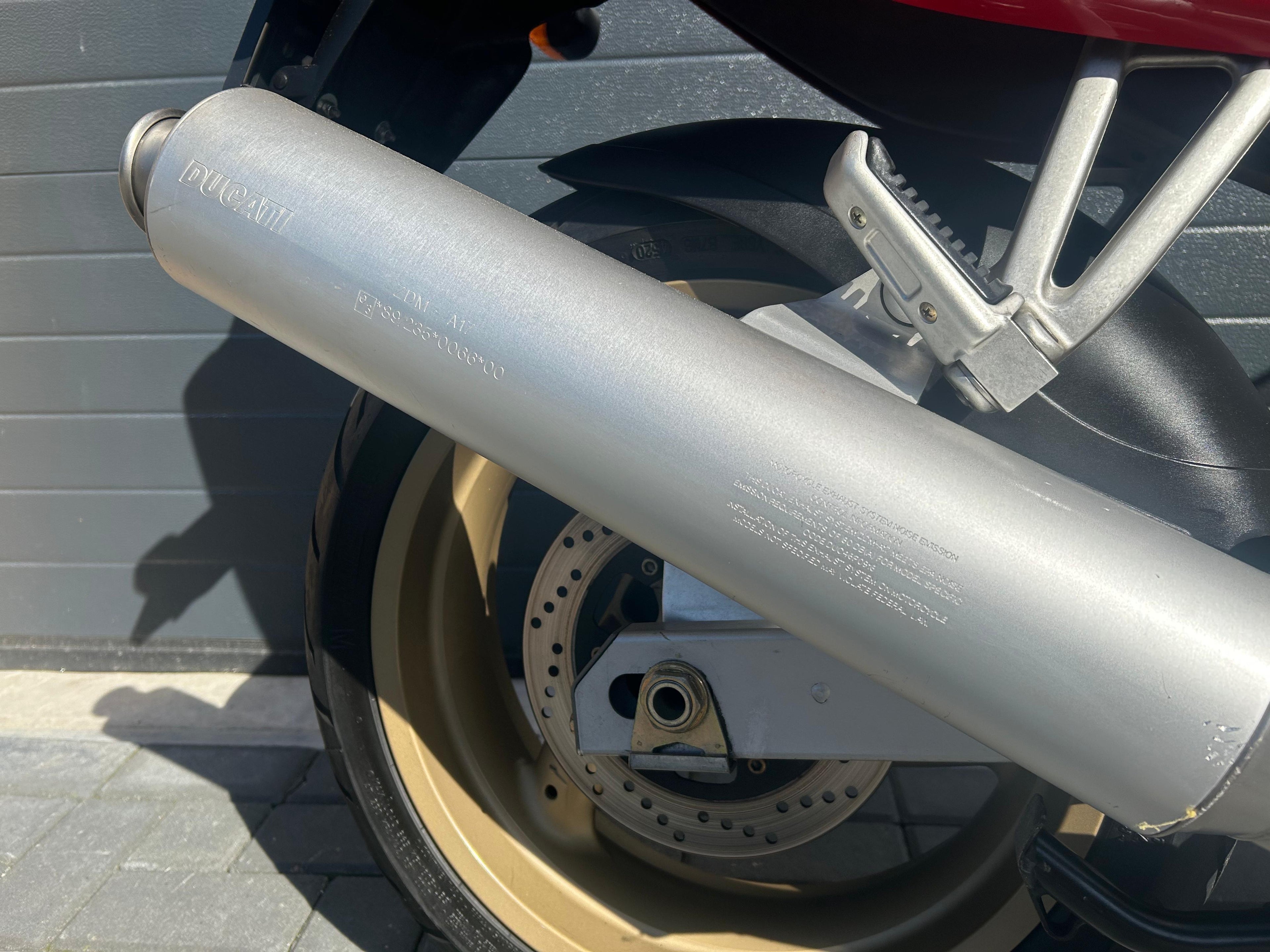 Ducati ST4 | 18.000 KM | Nieuwstaat | Rood/Goud | Uniek!